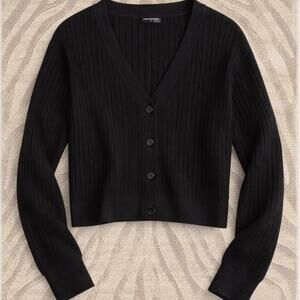 Black ribbed button cardigan fitted